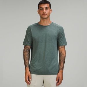Lululemon metal vent tech short sleeve